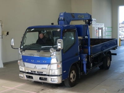MITSUBISHI CANTER
