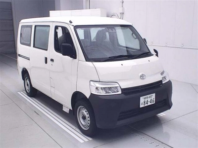 TOYOTA TOWN ACE