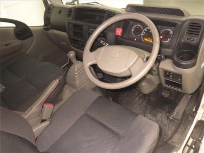 MITSUBISHI FUSO CANTER GUTS