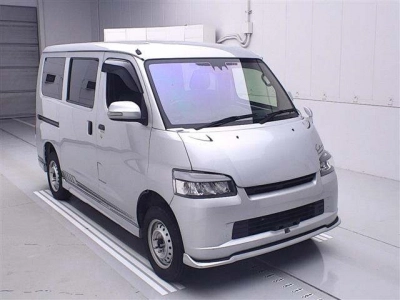 TOYOTA TOWN ACE
