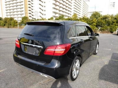 MERCEDES BENZ B CLASS