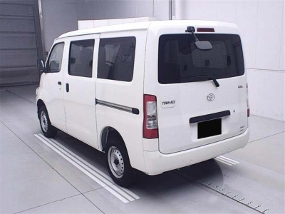 TOYOTA TOWN ACE