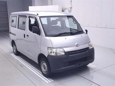 TOYOTA TOWN ACE
