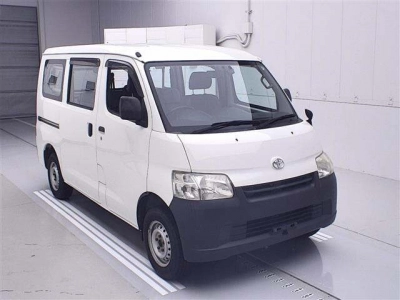 TOYOTA TOWN ACE