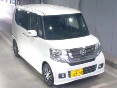 HONDA N BOX
