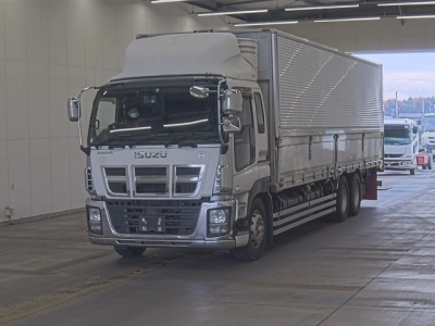 ISUZU GIGA