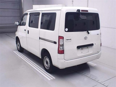 TOYOTA TOWN ACE