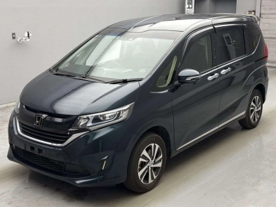 HONDA FREED + HYBRID