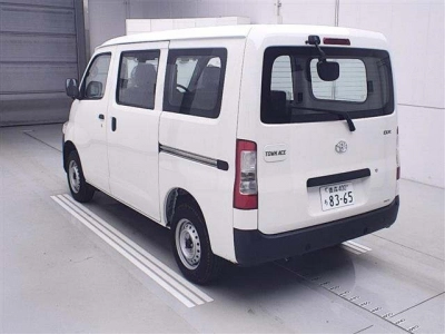 TOYOTA TOWN ACE