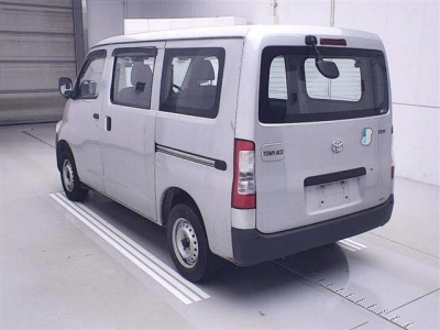 TOYOTA TOWN ACE