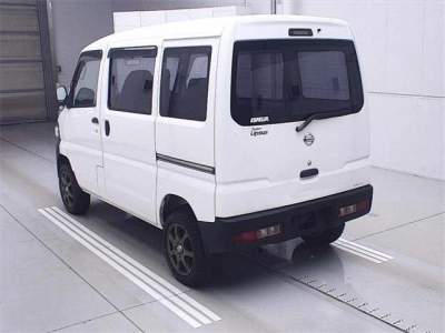 NISSAN NV100 CLIPPER