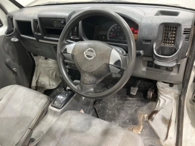 NISSAN CLIPPER TRUCK