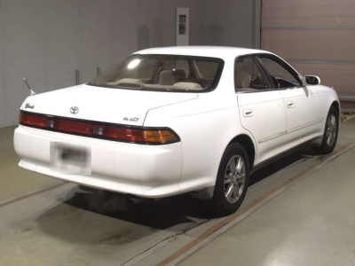TOYOTA MARK II