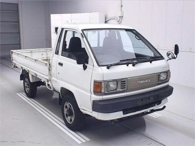 TOYOTA TOWN ACE