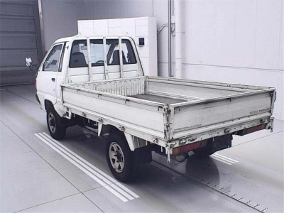 TOYOTA TOWN ACE