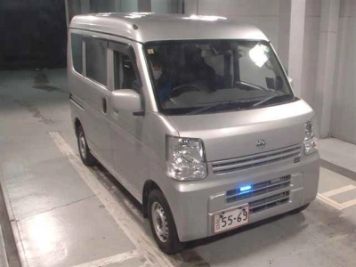 NISSAN NV100 CLIPPER