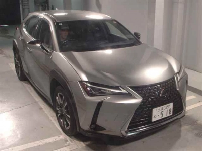 LEXUS UX