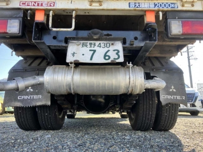 MITSUBISHI CANTER