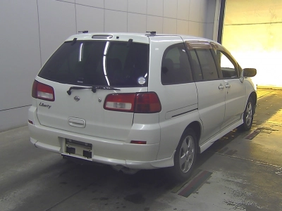 NISSAN PRAIRIE LIBERTY
