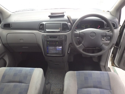 NISSAN PRAIRIE LIBERTY