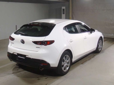 MAZDA MAZDA3 FASTBACK