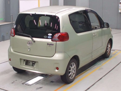 TOYOTA PORTE