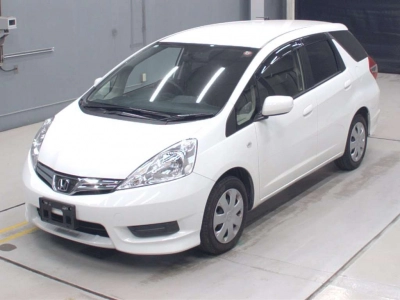 HONDA FIT SHUTTLE