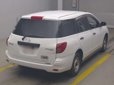 MAZDA FAMILIA VAN
