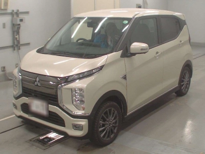 MITSUBISHI EK X EV