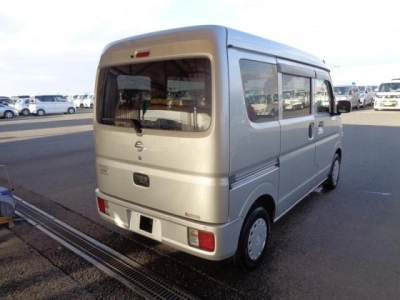 NISSAN NV100 CLIPPER