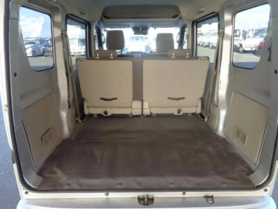 NISSAN NV100 CLIPPER