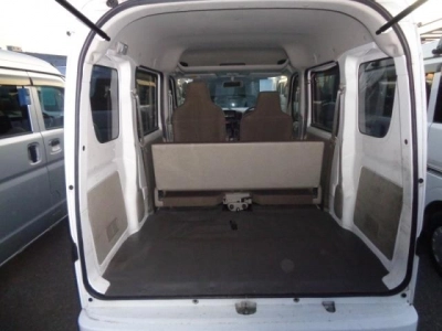 NISSAN NV100 CLIPPER