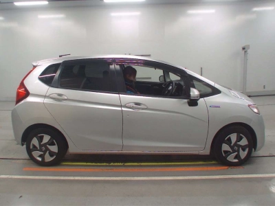 HONDA FIT HYBRID