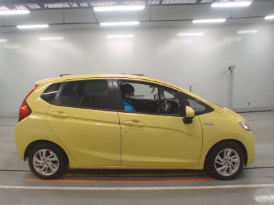 HONDA FIT HYBRID