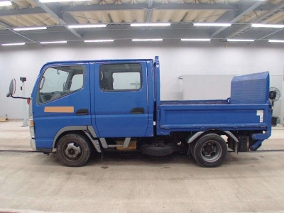 MITSUBISHI FUSO CANTER GUTS