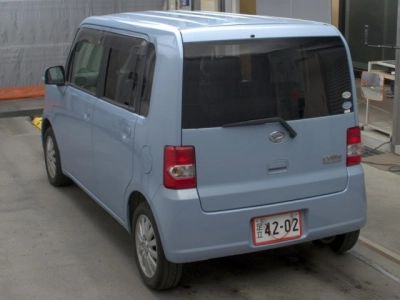 DAIHATSU MOVE CONTE