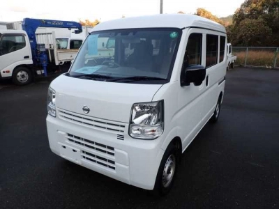 NISSAN NV100 CLIPPER