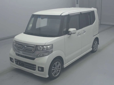HONDA N BOX CUSTOM