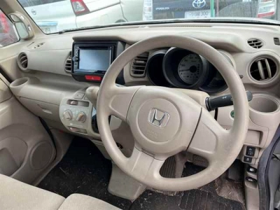 HONDA N BOX +