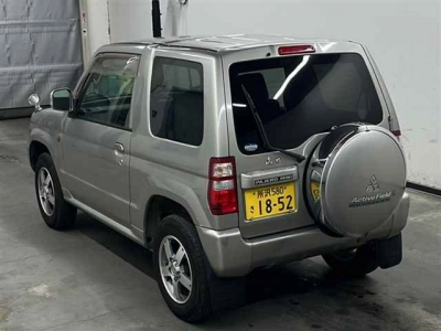 MITSUBISHI PAJERO MINI