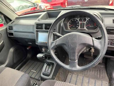 MITSUBISHI PAJERO MINI