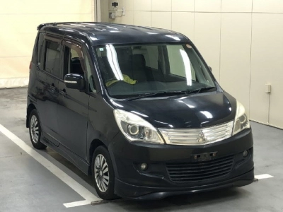 MITSUBISHI DELICA D:2