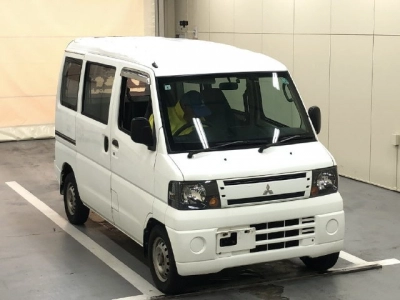 MITSUBISHI MINICAB