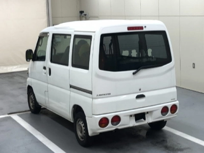 MITSUBISHI MINICAB