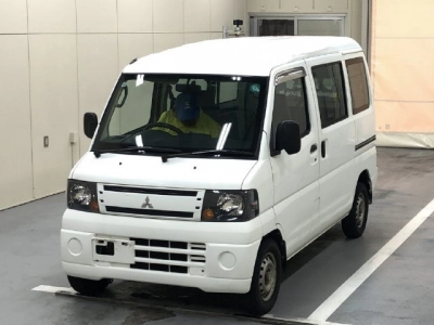 MITSUBISHI MINICAB