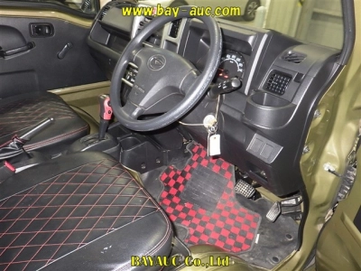 DAIHATSU HIJET TRUCK