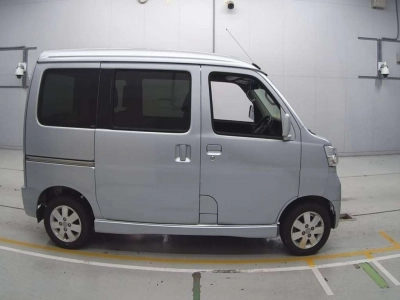 DAIHATSU ATRAI WAGON