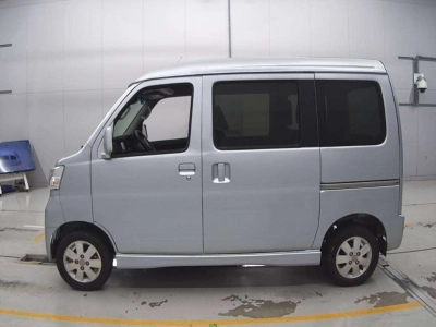 DAIHATSU ATRAI WAGON