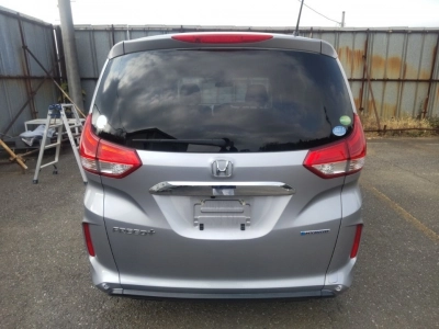 HONDA FREED+