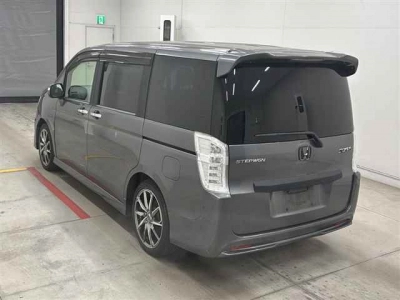 HONDA STEPWGN SPADA